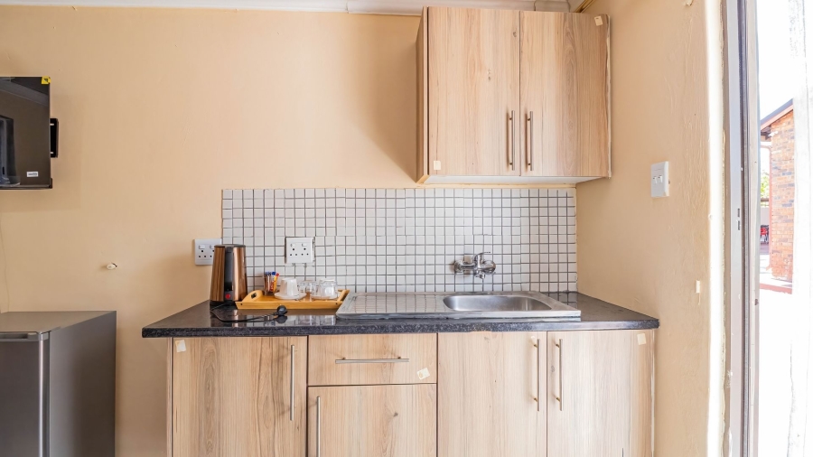 7 Bedroom Property for Sale in Mogwase Unit 4 North West